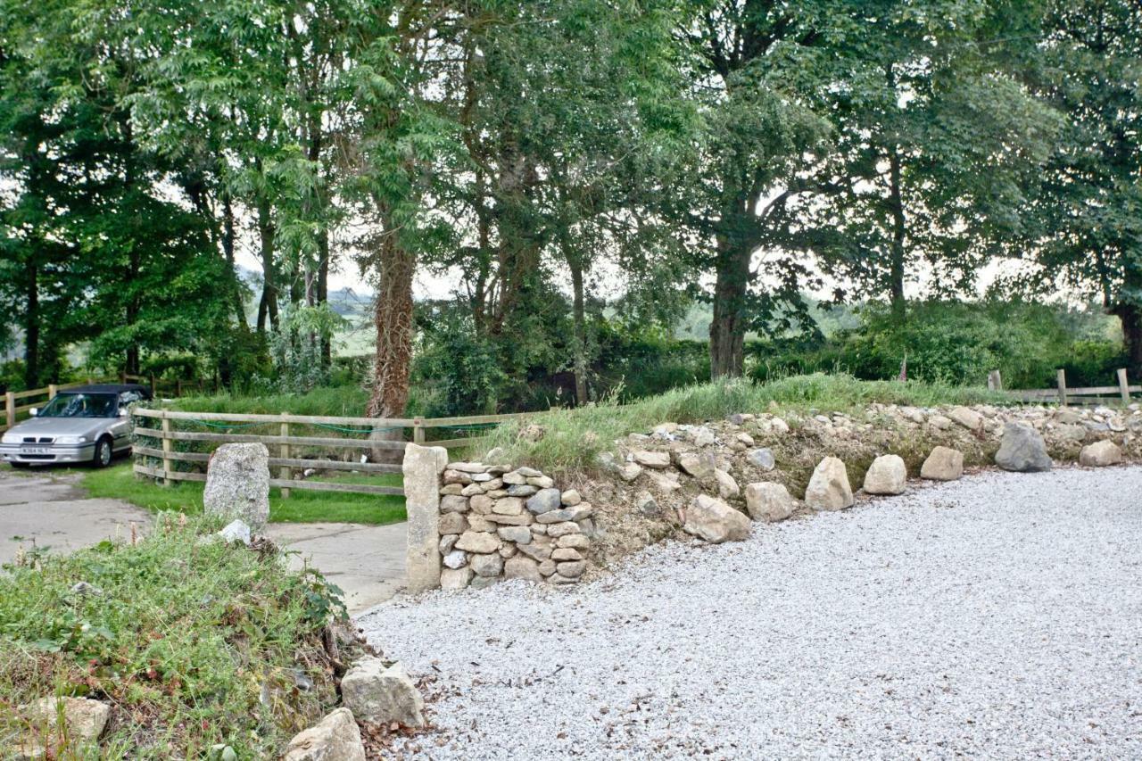 The Barn In Lanhydrock, Bodminヴィラ エクステリア 写真